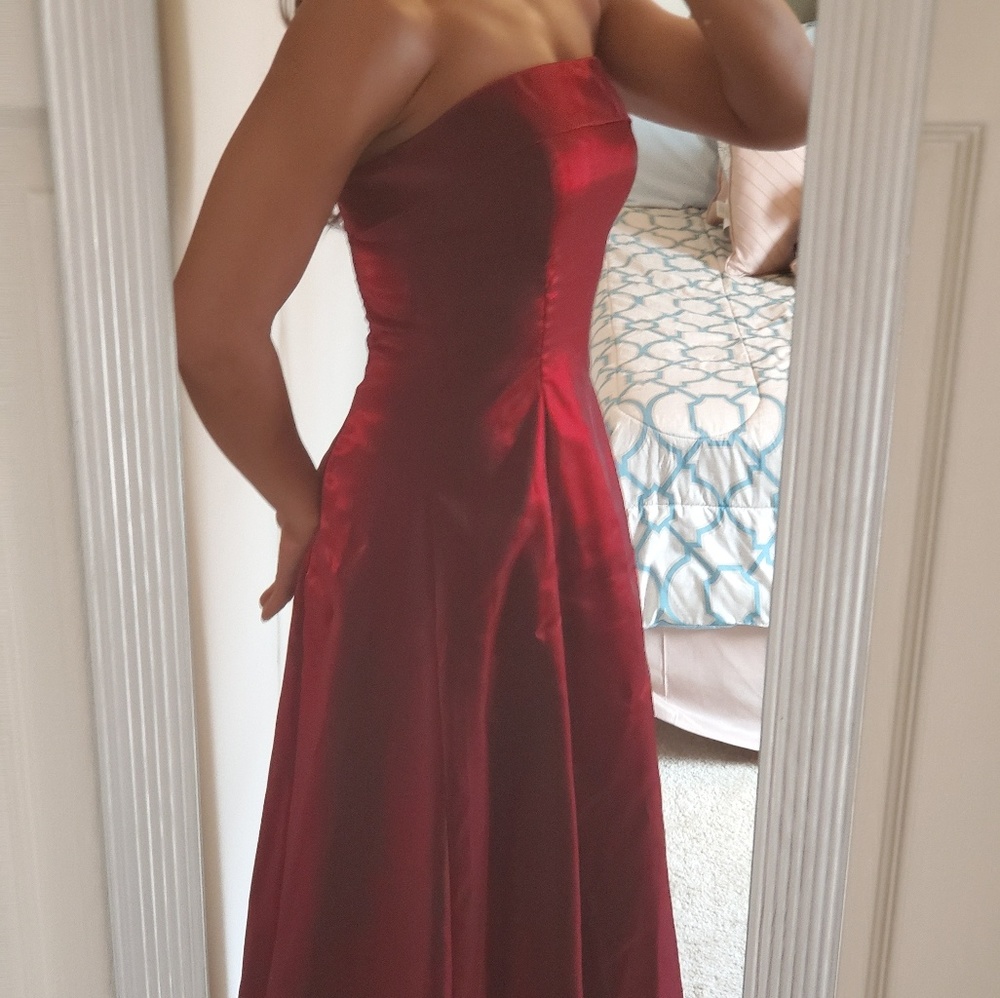 Formal Dress - Picture 3 of 3